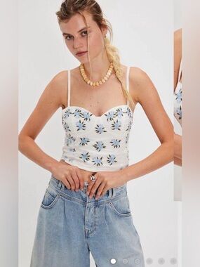 Free People NWT $98 Wildflowers Embroidered Bustier Medium White